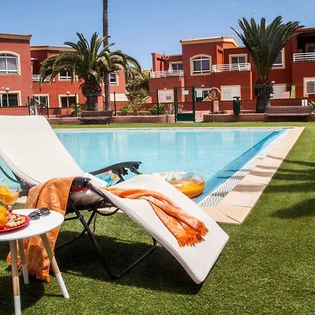 Little Paradise كوراليهو المظهر الخارجي الصورة